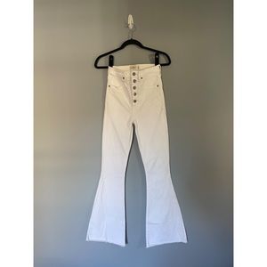 A&F | white ultra high rise flare jeans